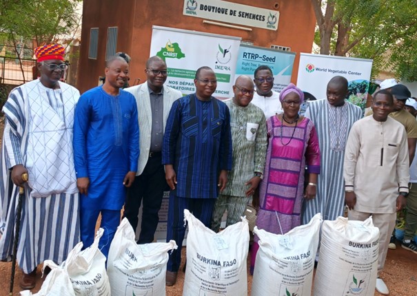 Burkina Faso : la foire de l’INERA remet les semences au cœur de la souveraineté alimentaire