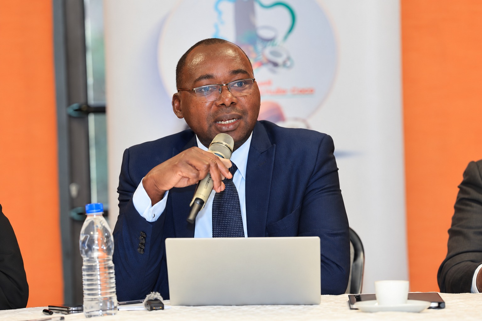 Côte d’Ivoire – Une ristourne de 10 FCFA/kg instaurée pour les coopératives d’hévéa